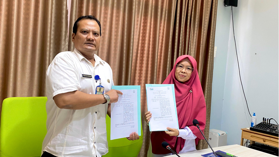 Penandatanganan Perjanjian Kerjasama Rumah Sakit Umum Daerah H. Damanhuri Barabai (RSHD) dengan Rumah Sakit Umum Daerah H. Badaruddin Kasim (RSUDHBK) tentang Pelayanan Kesehatan Rujukan Pasien